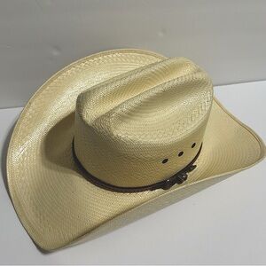 Cavender’s Boot City Milano Hats Ivory With Belt Trim Cowboy Hat Size 7 1/8